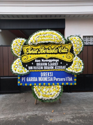 Papan Bunga Duka di Akcaya